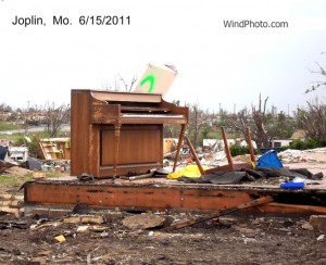 Joplin5thm 300x244 2011  The Why Behind the Deadliest Year for Tornadoes since  1925    (rethinking the degree to which weather has been tamed ) 